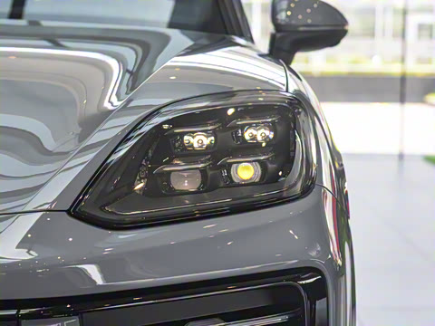 2025�� Cayenne 3.0T ���ΰ�