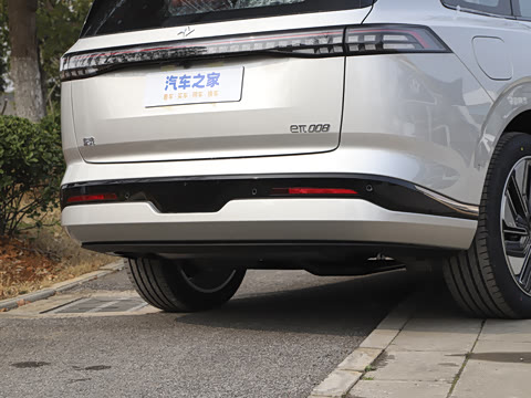 2025�� 210Ultra���̰� 6��