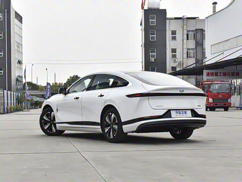 2025�� ��������� 525������