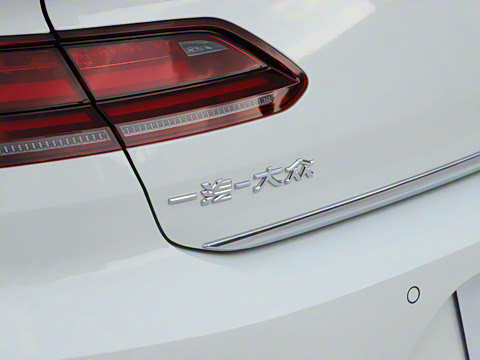 2025�� �Ŀ� ��װ�� 380TSI ���� ������