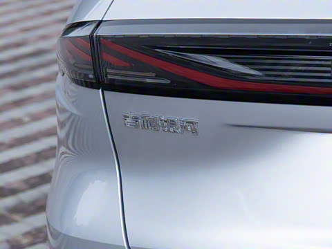 2025�� EM-i 140km ̽��+��