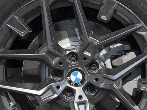 2025�� 330i M�˶���ҹ��װ