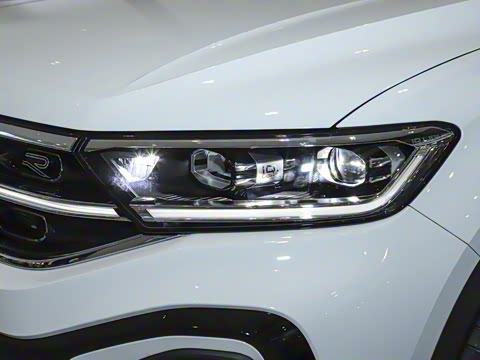 2025�� �Ŀ�� 300TSI DSG�����ǹ��