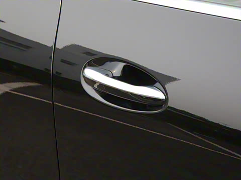 2024�� GLC 260 L 4MATIC ������ 7��