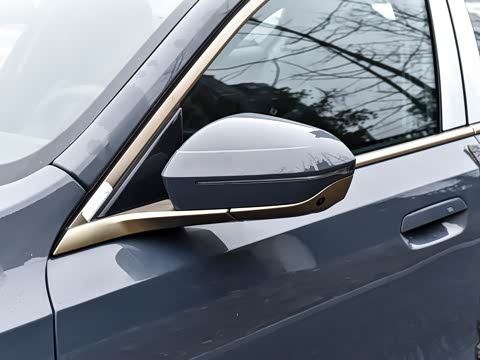 2025�� 530Li ������ ������װ