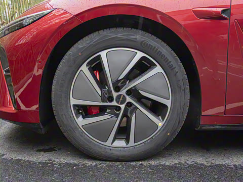 2025�� ���� Max ����������ʻ