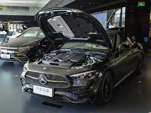 2025�� CLE 260 ������ܳ�