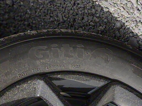 2025�� 501KM ����Max��