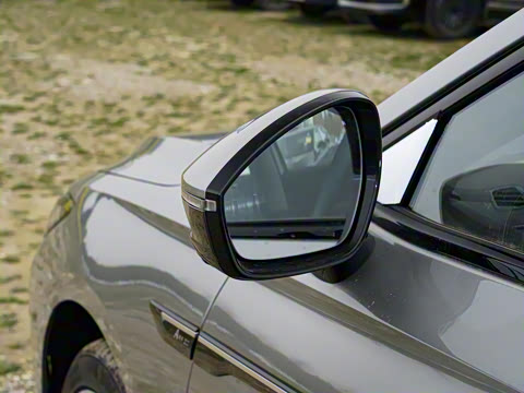 2025�� 2.0T DCT��