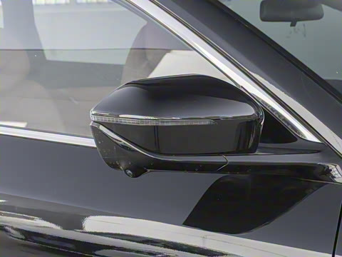 2025�� ���Ĵ� UItra 2.0T ������ �ǻ۾�����