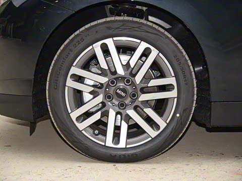 2025�� 456km COOPER E ������