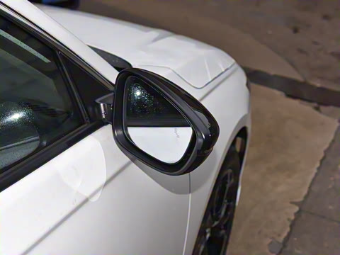 2025�� �˶�ϵ�� 260TURBO ������