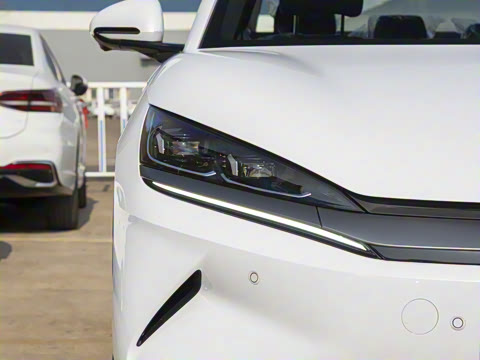 2025�� EV 470KM������