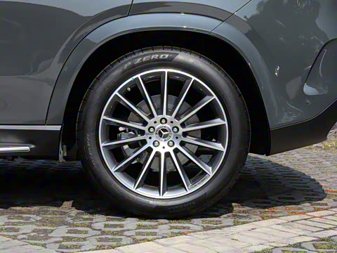 2025�� GLE 450 4MATIC ������