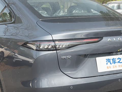 2025�� 650 ������