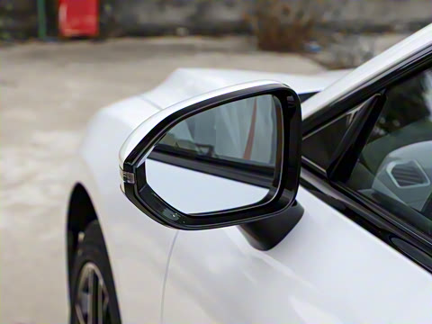 2025�� ���� 550ProѲ����