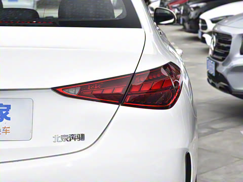 2025�� �Ŀ� C 200 L �˶���