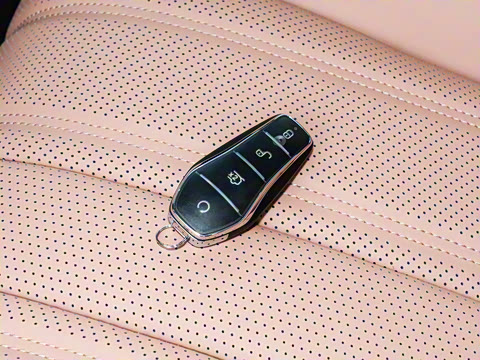 2025�� �Ǽݰ� 550km ׿Խ��