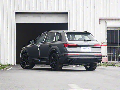 2025�� 45 TFSI quattro S line����ʿ��