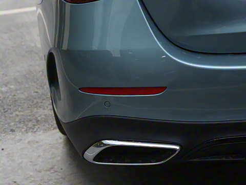 2025�� E 300 �������˶���