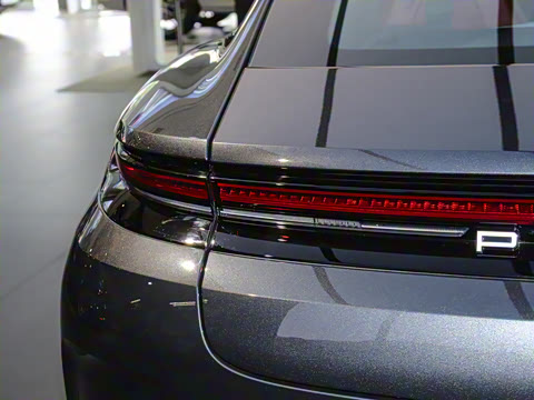 2024�� Panamera 4 �����ӳ��� 2.9T