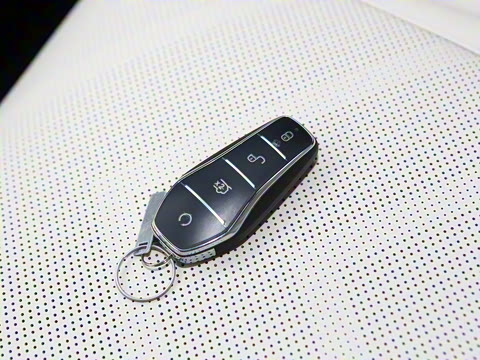 2025�� EV 545KM׿Խ��