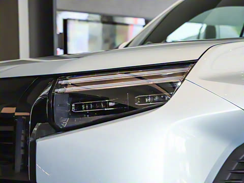 2025�� 501KM ����Ultra��