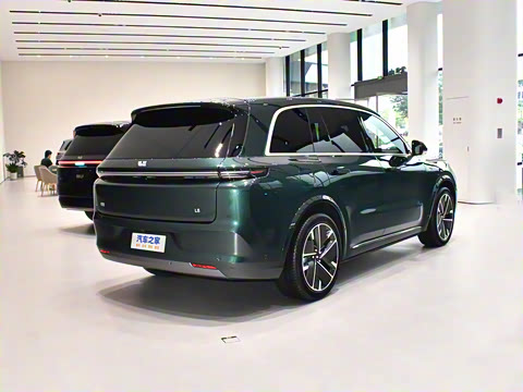 2025�� Pro ���ܻ��°�