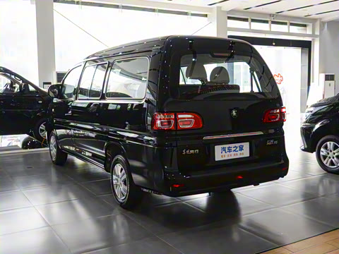 2025�� M5 1.5T ��������� 7��