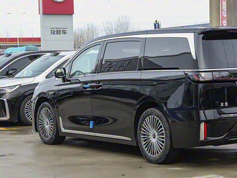 2025�� PHEV ����׿ԽǬ����