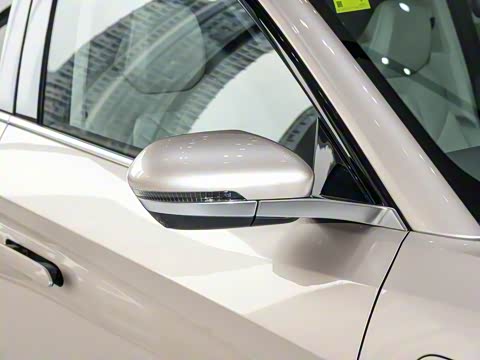 2025�� 688MAX 160kW