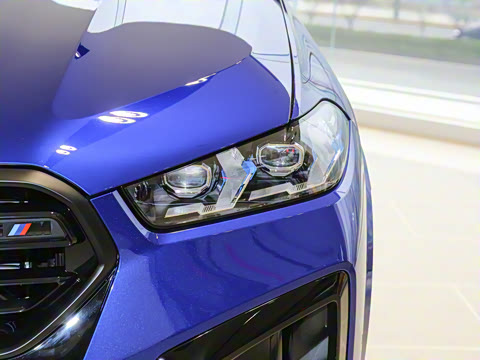 2023�� X5 M ������