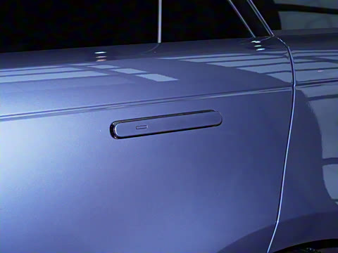 2025�� 400PS Dynamic SE