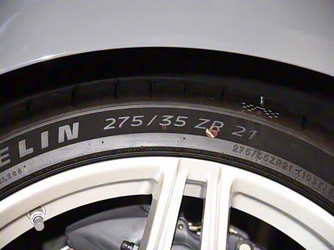 2025�� 4.0T V8 Coupe