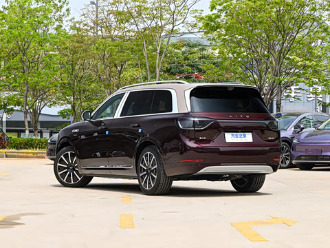 2025�� ���� Ultra�� 52kWh 5����