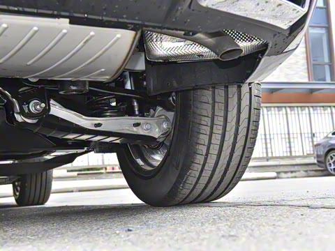 2025�� 45�����ذ� 40 TFSI ʱ�ж�����