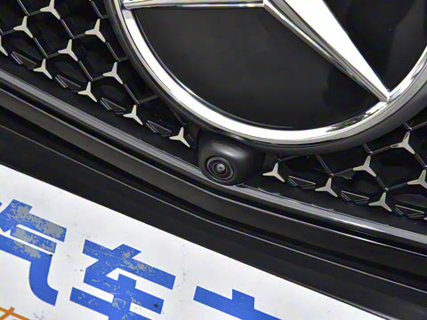 2025�� �Ŀ� GLC 260 L 4MATIC ������