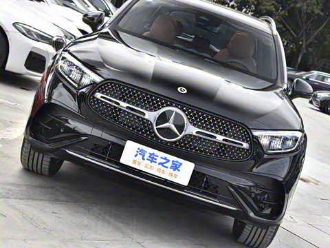 2025�� �Ŀ� GLC 300 L 4MATIC ������ 5��