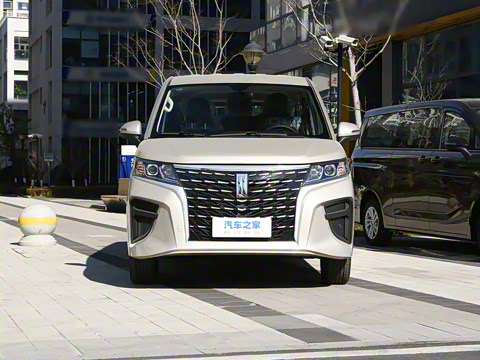 2025�� 1.6L ���������� 7��