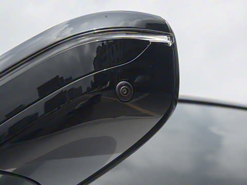 2025�� eDrive 40 L ��ҹ�˶���װ