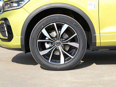 2025�� 300TSI DSG���������