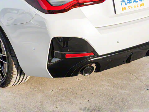 2024�� 430i Gran Coupe M�˶���ҹ��װ