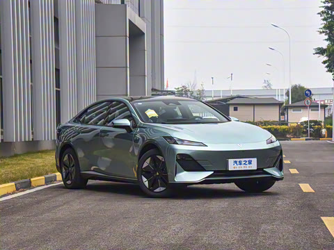 2025�� ���羫Ӣ��