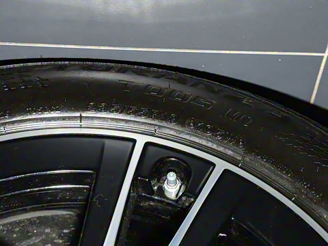 2025�� GLC 260 L 4MATIC ������