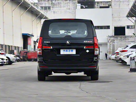 2024�� 2.0L �ֶ�������CNG 7��