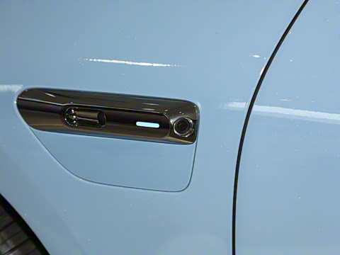 2025�� 855km Max