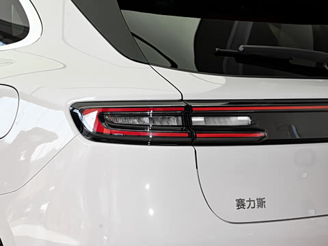 2025�� ����   Ultra ������