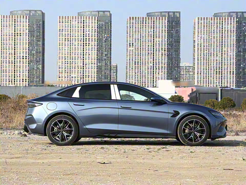 2025�� 650�Ǻ���