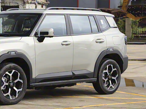 2025�� 226km ��Խ