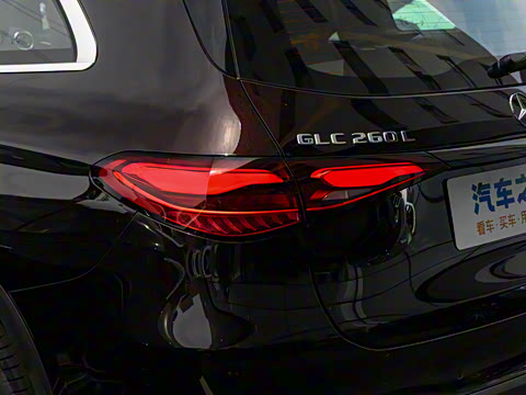 2024�� GLC 260 L 4MATIC ������ 5��